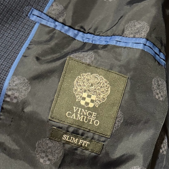 Vince Camuto Classic Blue Blazer - Picture 10 of 10